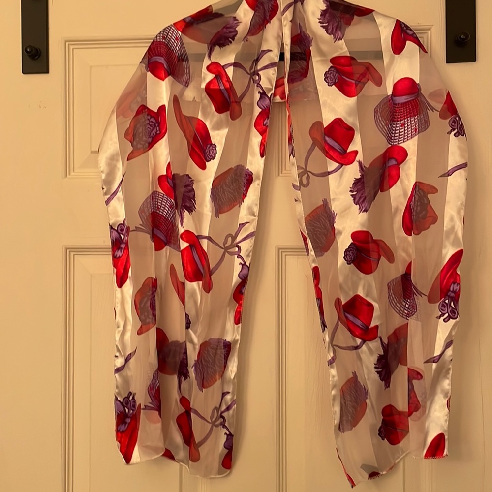 Red Hats Scarf